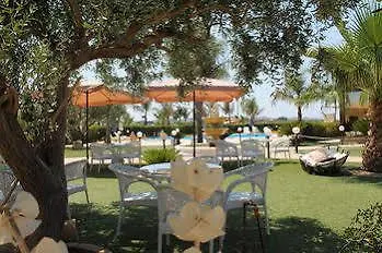 *** Hotel Villa Alisia Ponte Madonna Italie