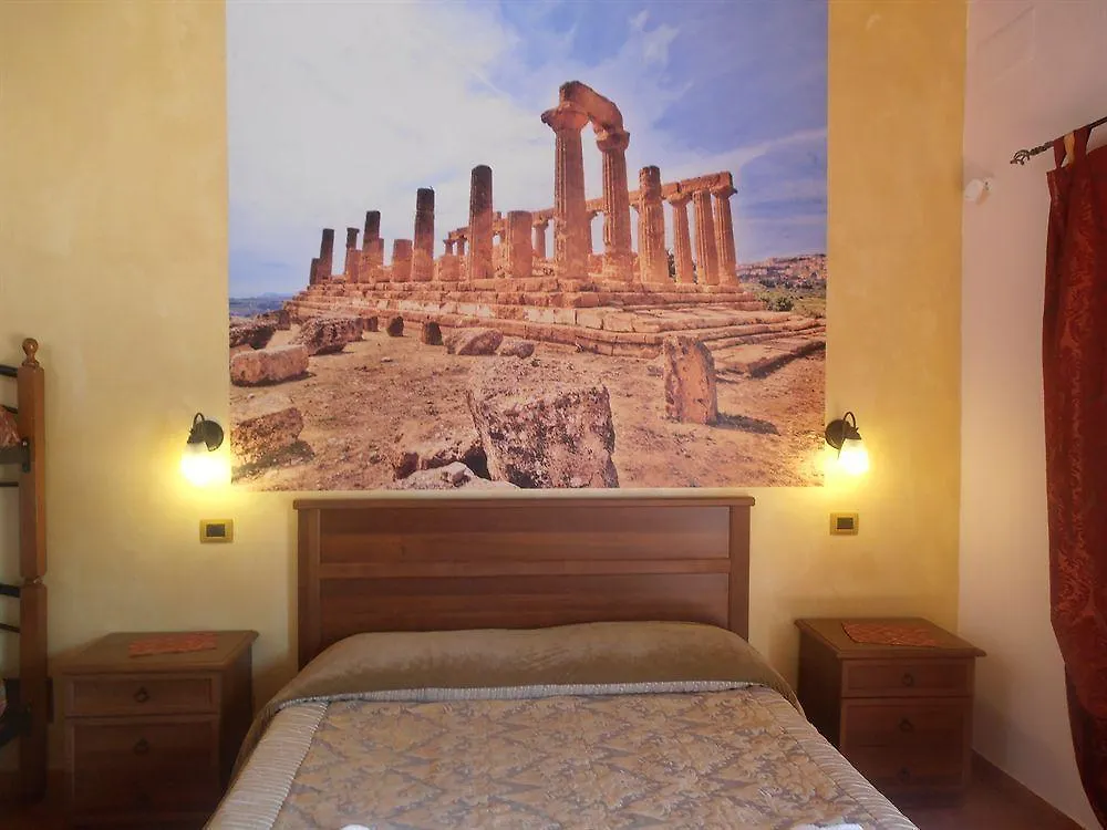 Villa Alisia Ponte Madonna 3*,  Italy