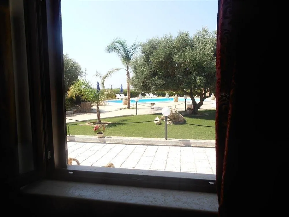 Villa Alisia Ponte Madonna Hotel